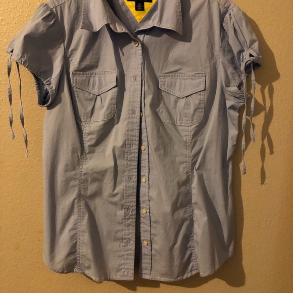 Button up top - Picture 2 of 2